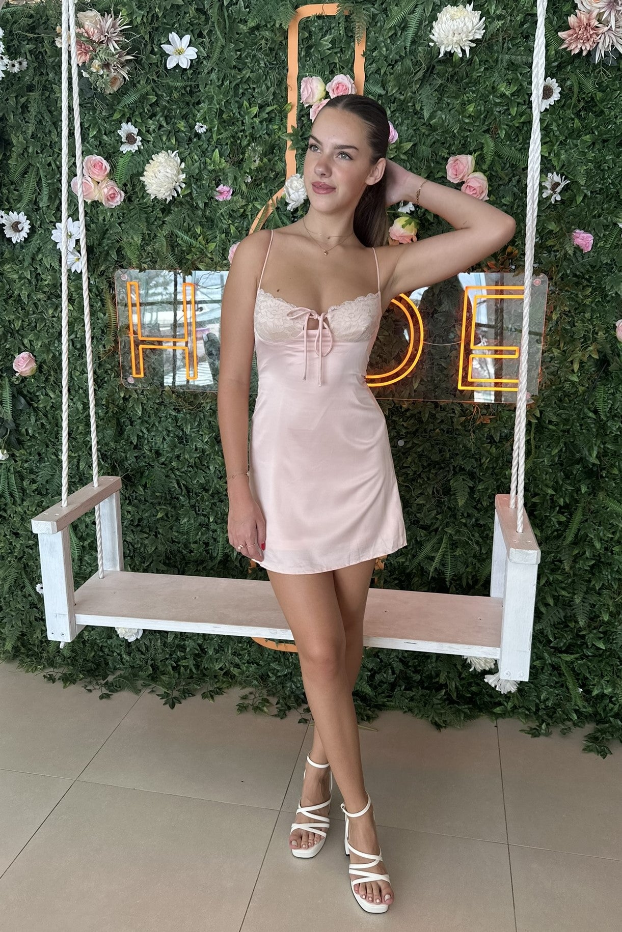 Aurora Mini Dress Lace Pink