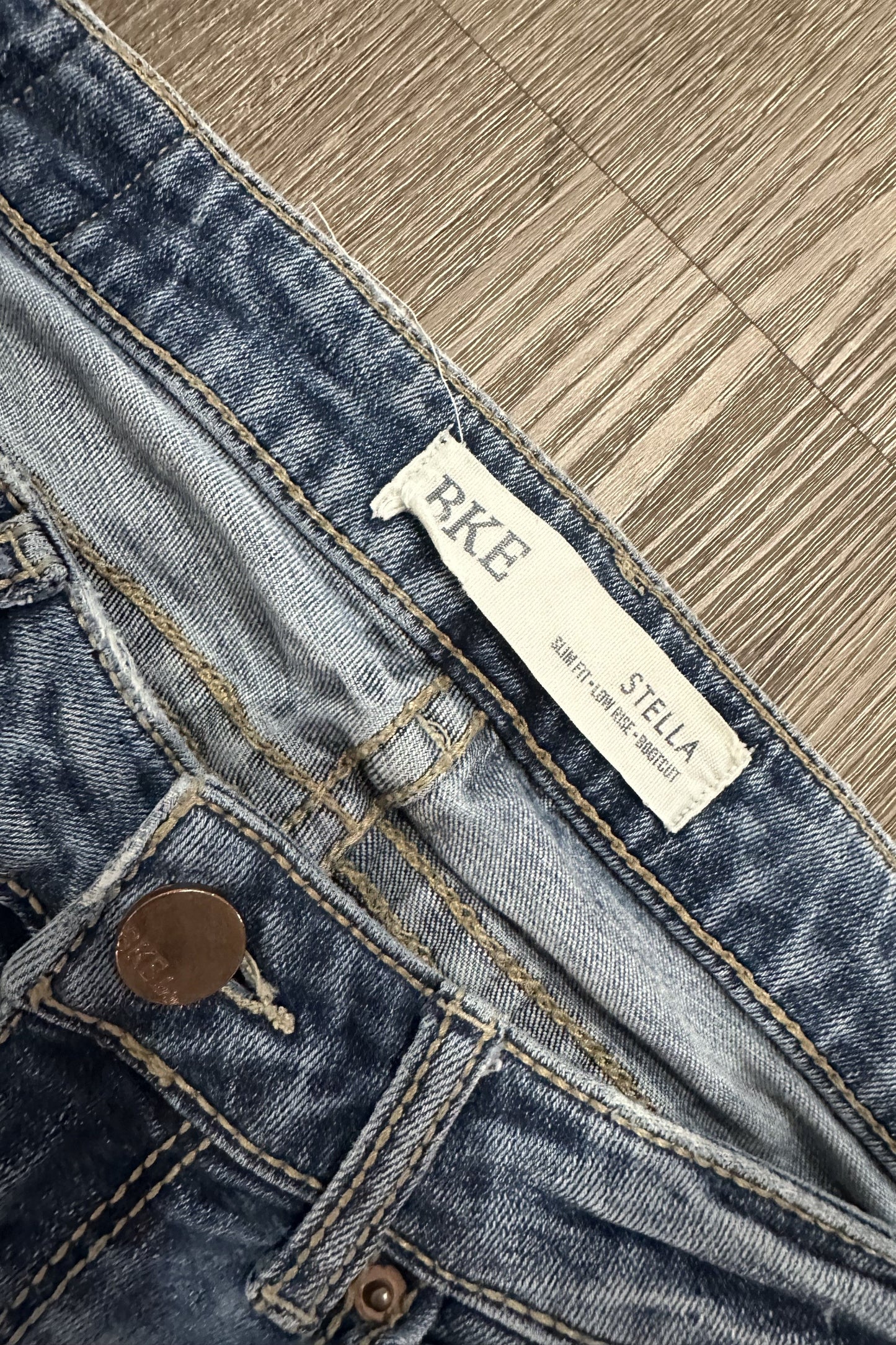 Vintage Low Rise Bootcut BKE Jeans
