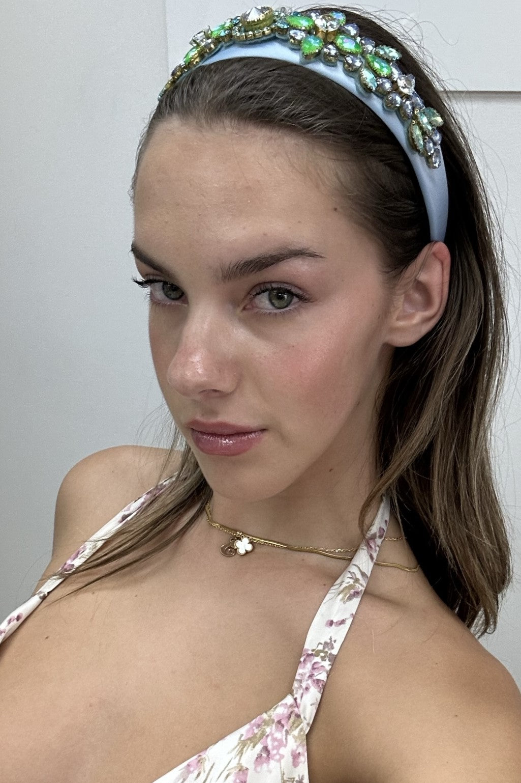 Roselyn Flower Pattern Jewel Headband
