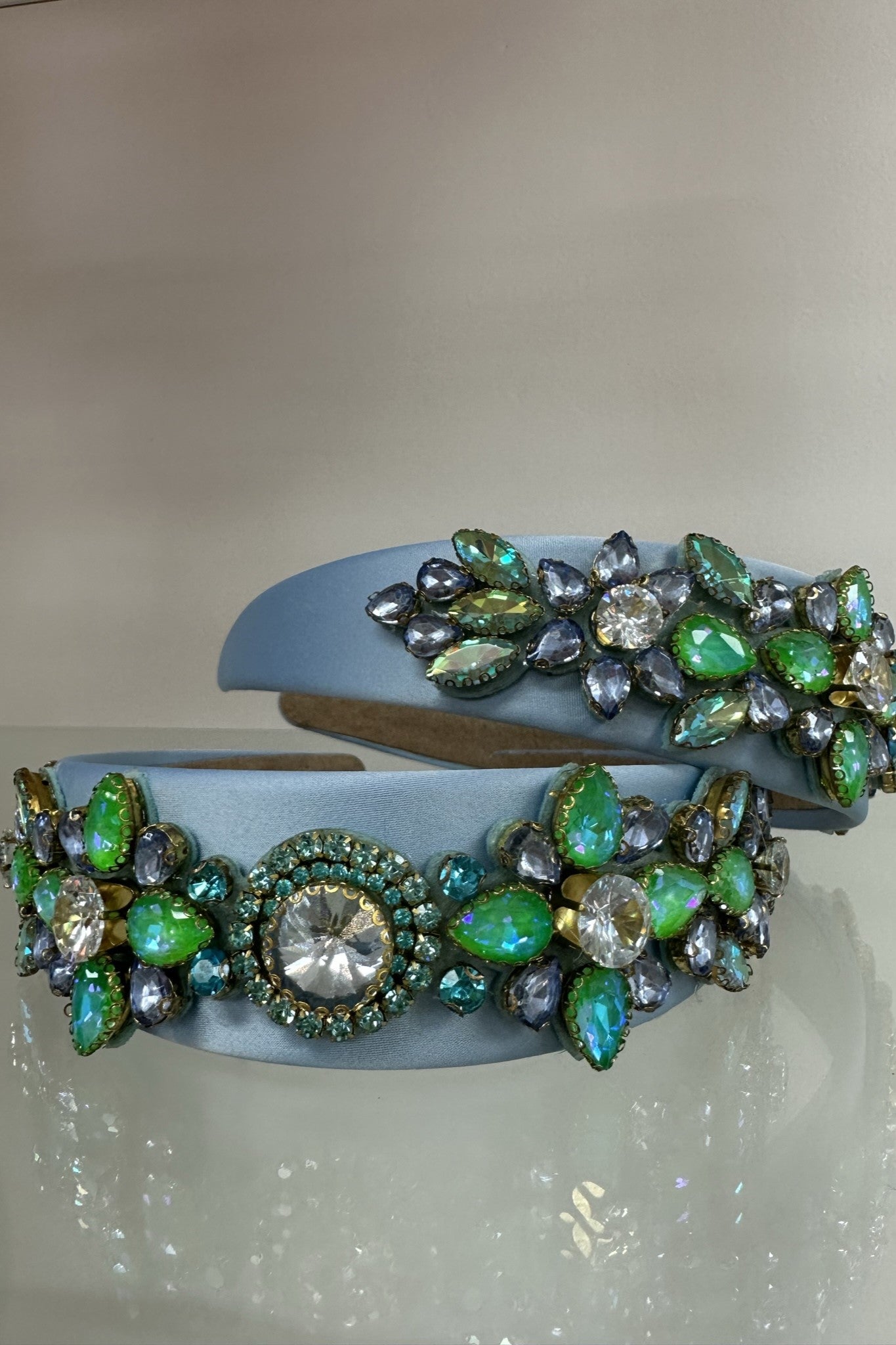 Roselyn Flower Pattern Jewel Headband