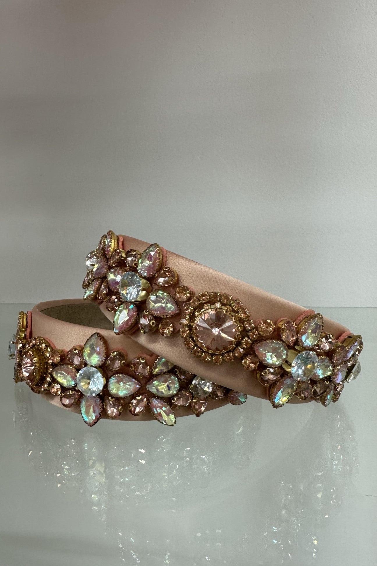 Roselyn Flower Pattern Jewel Headband