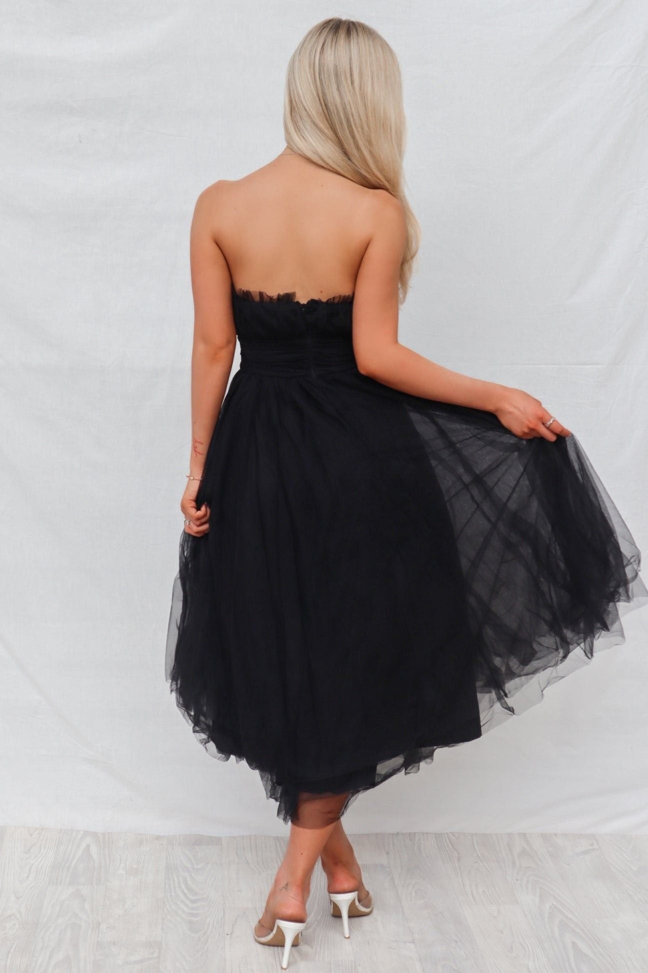 Abbey Tulle Strapless Midi Dress Black