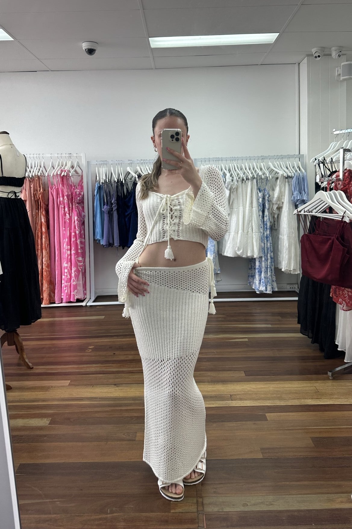 Kiara Long Sleeve Crop Top Crochet Cream