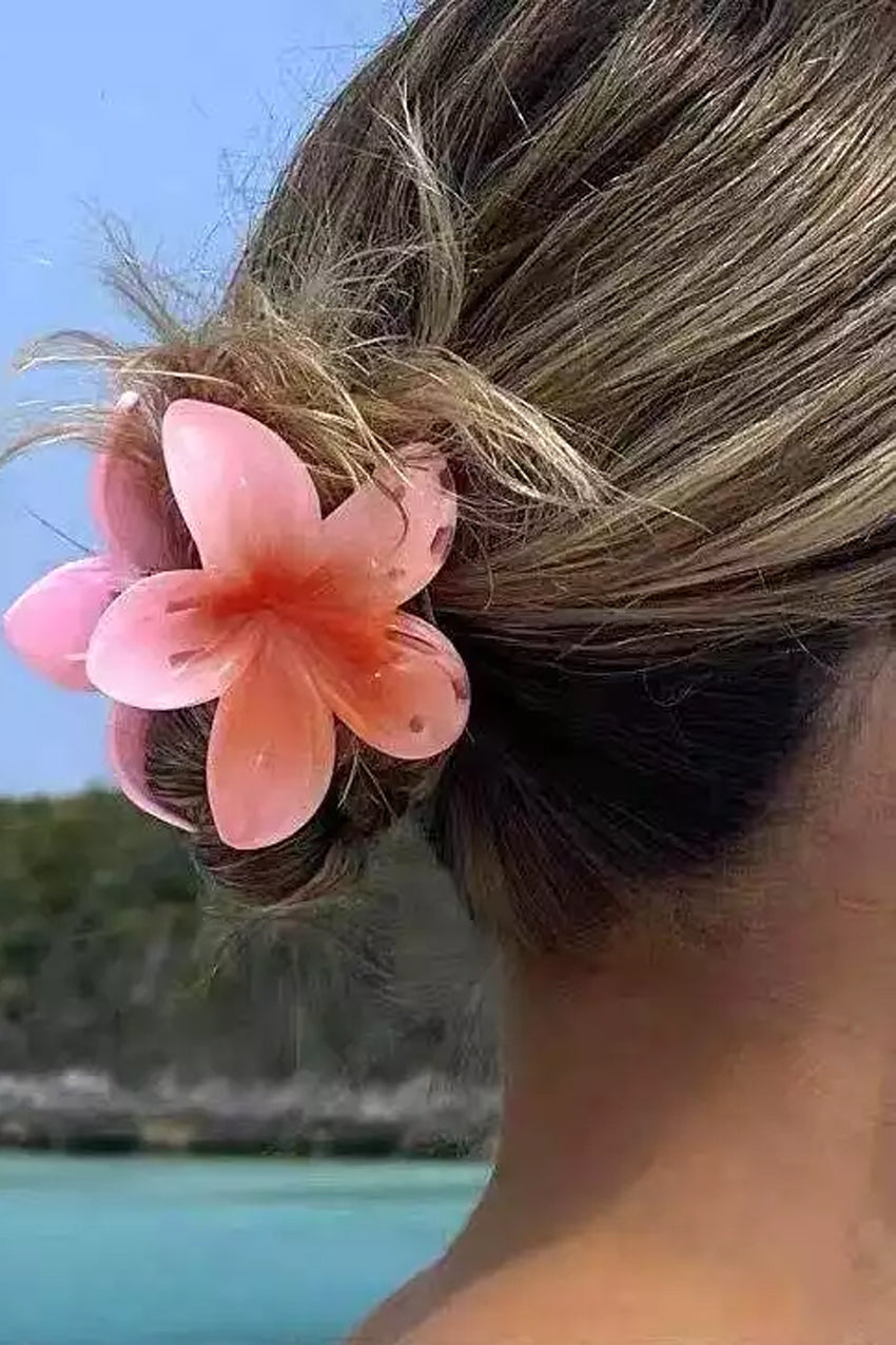frangipani hair claw