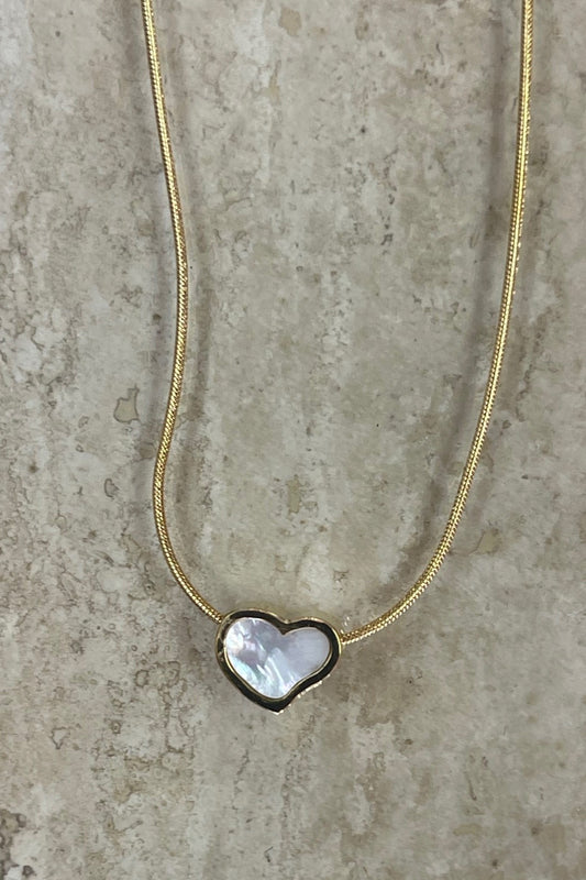 18K Gold Plated White Shell Heart Pendant Necklace