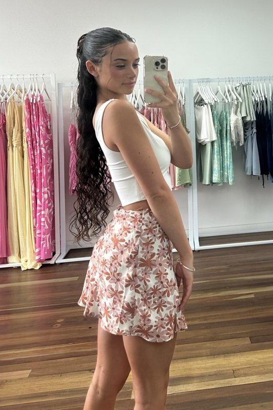 Cassidy Mini Skirt Floral Print Cream