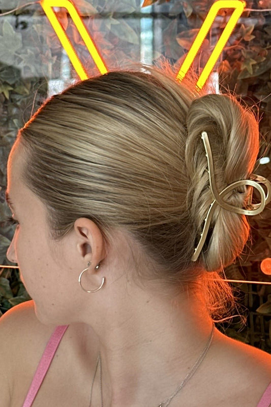 Plain Loop Gold Claw Clip