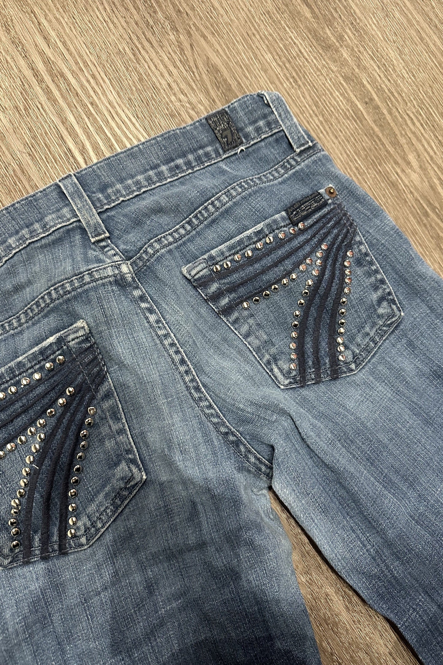 Vintage Low Rise Wide Leg 7 For All Mankind Jeans