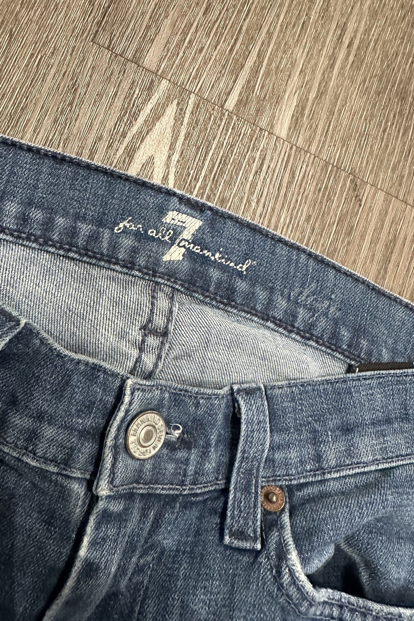 Vintage Low Rise Wide Leg 7 For All Mankind Jeans