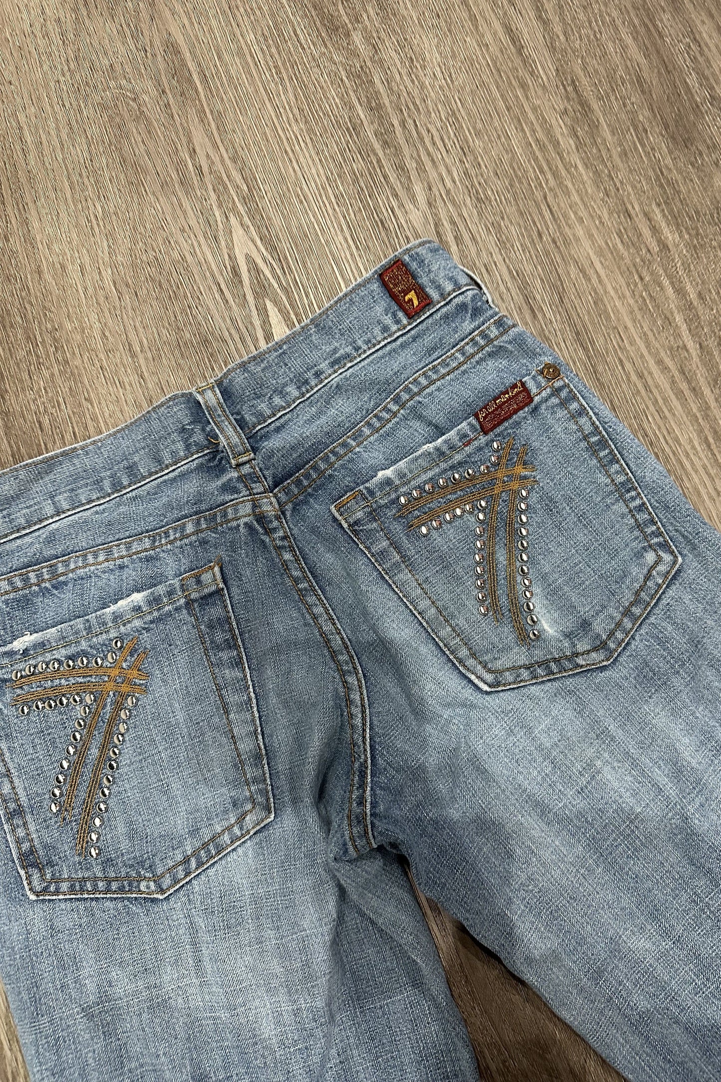 Vintage Low Rise Bootcut 7 For All Mankind Jeans