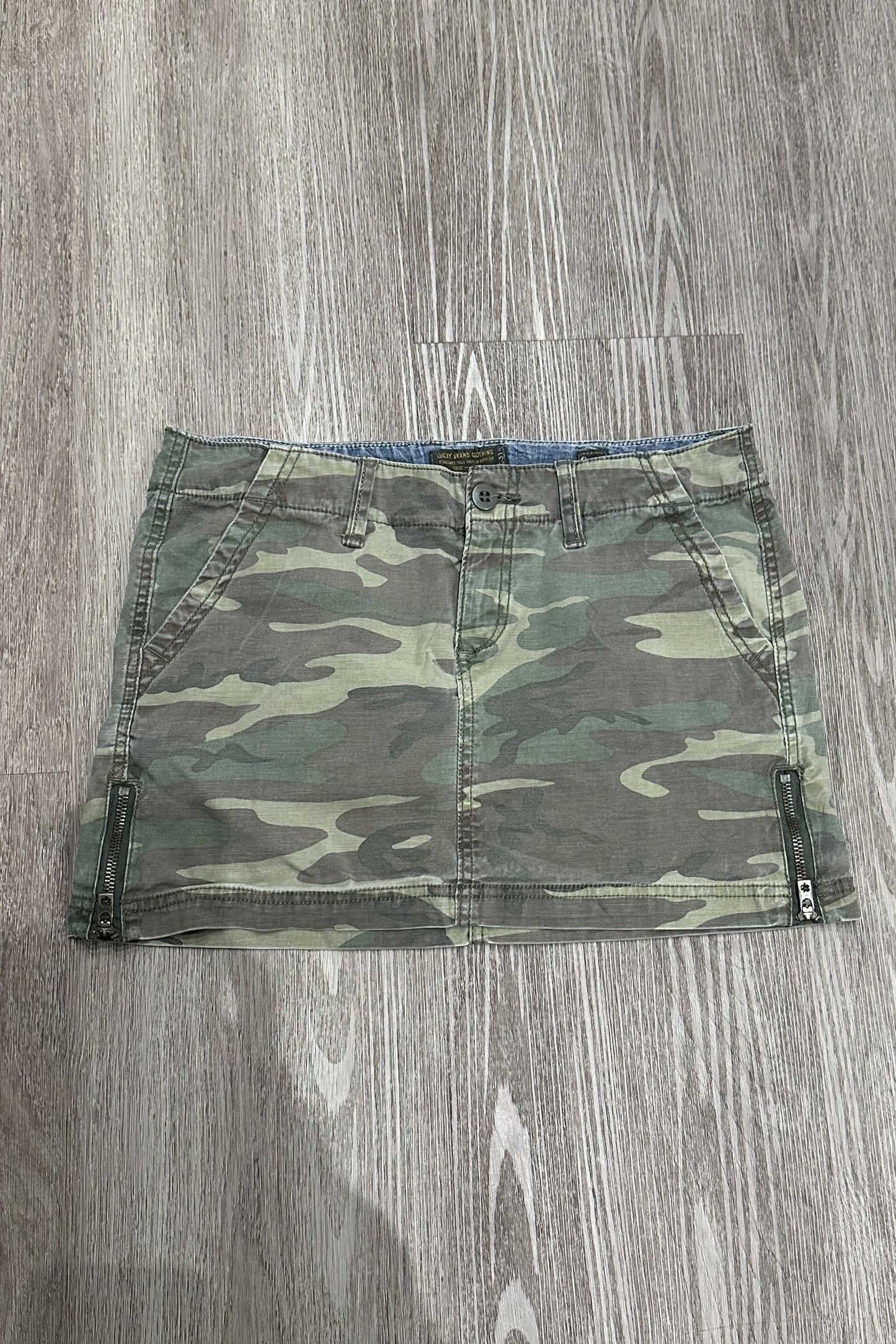 Vintage Lucky Brand Clothing Camo Mini Skirt