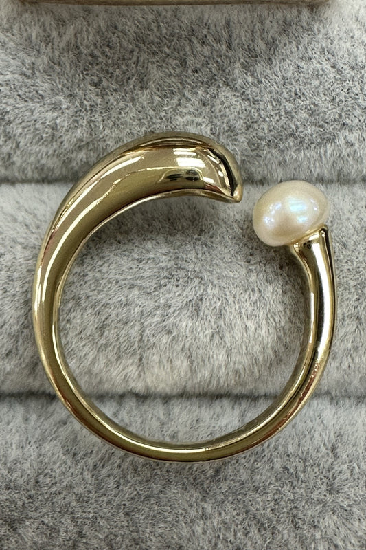 Violetta Pearl Ring