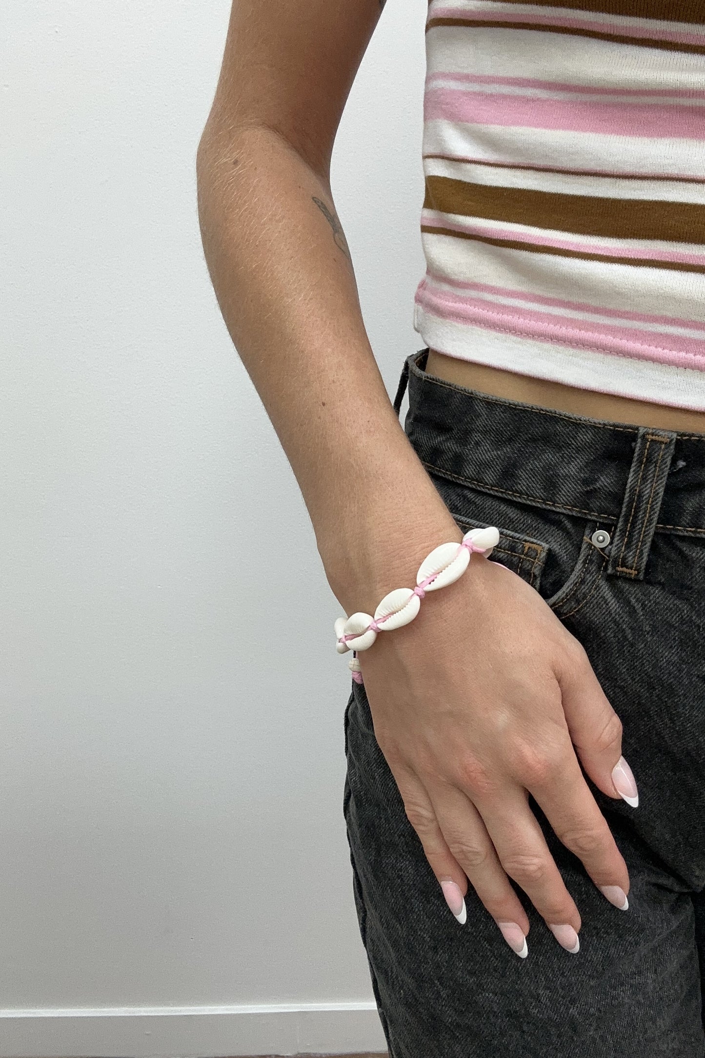 Gracie Cowrie Shell Bracelet