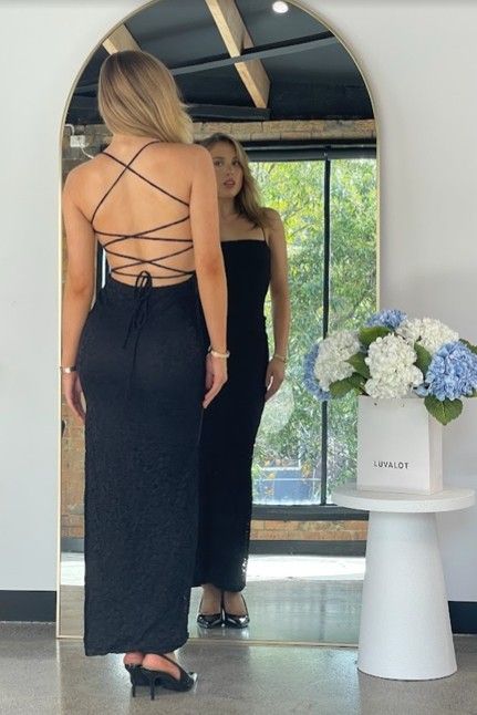 Tyra Lace Maxi Dress Black