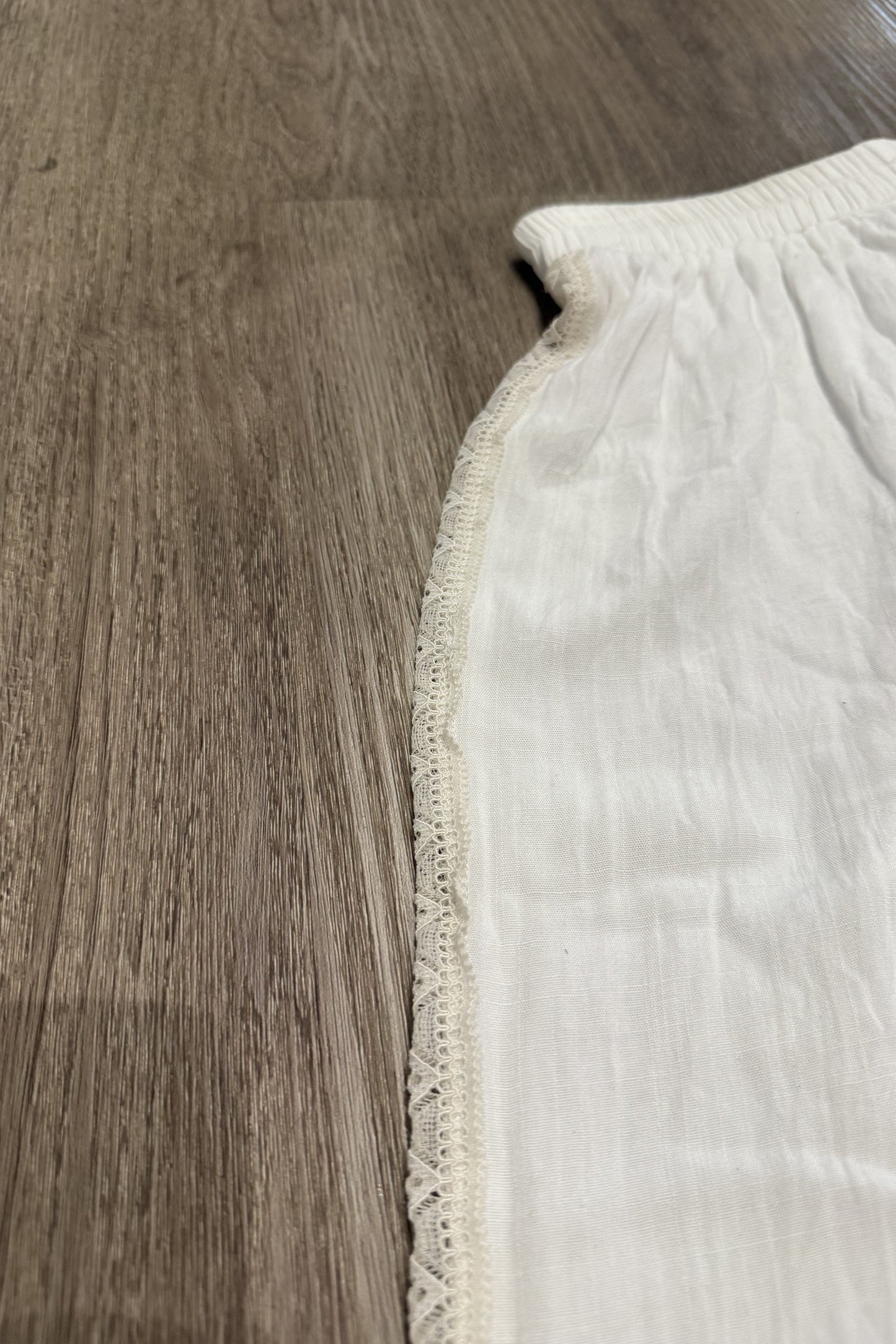 Vintage white pants #1